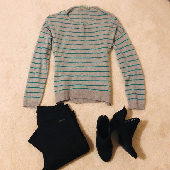 ๐Host Pick๐ Halogen Zip Back Cashmere Sweater - Picture 3 of 6